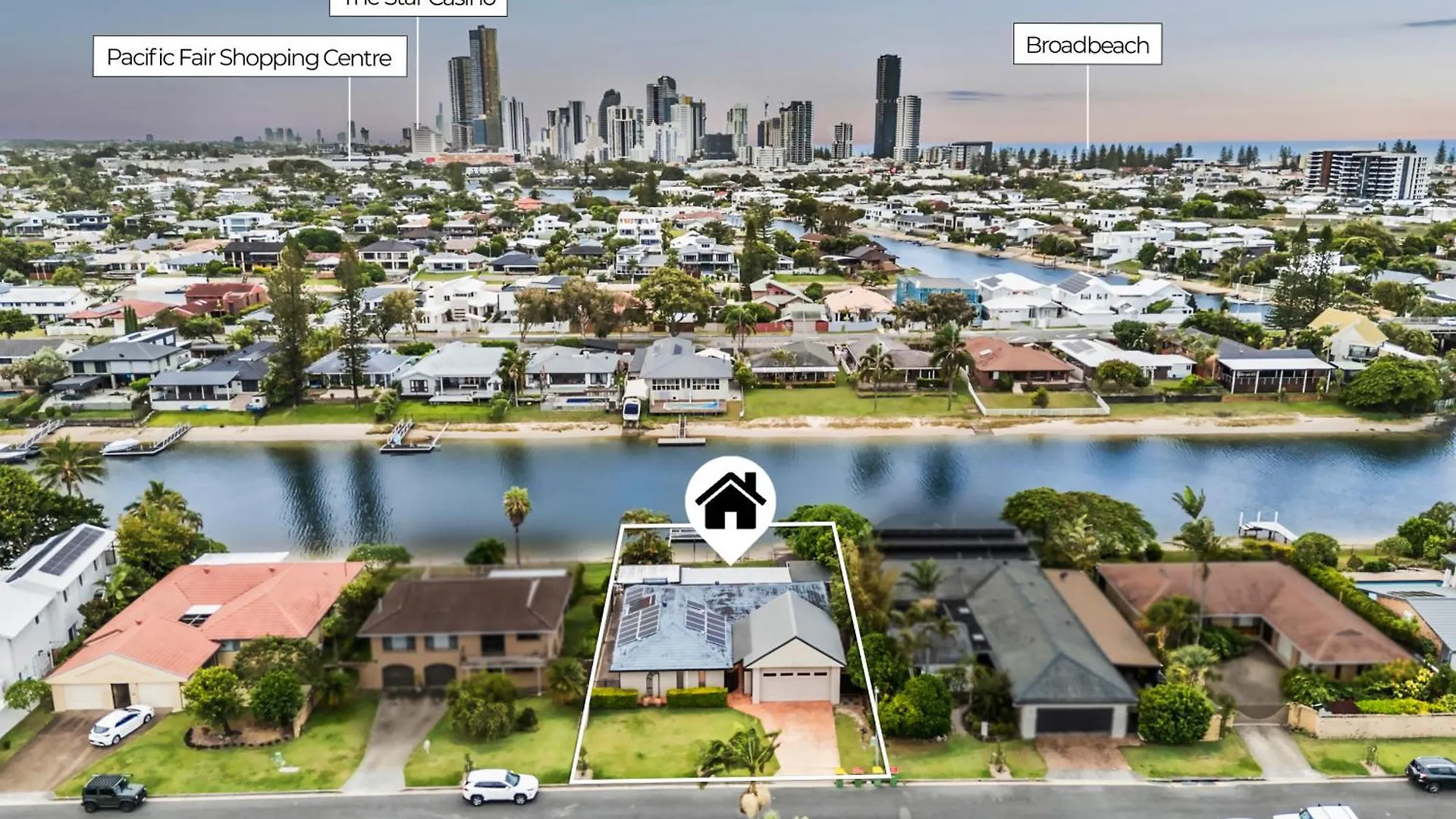 Perfect Family Retreat Villa Gold Coast 0*,  Avustralya